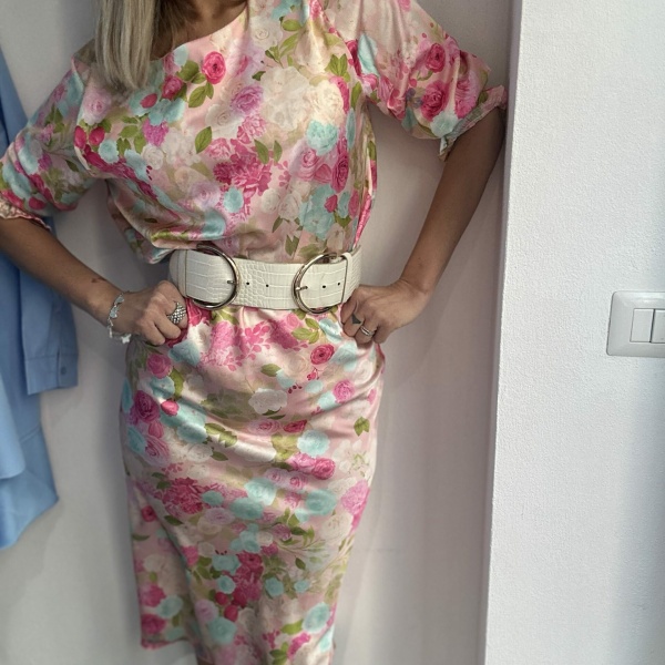 Completo con gonna a tubino rosa