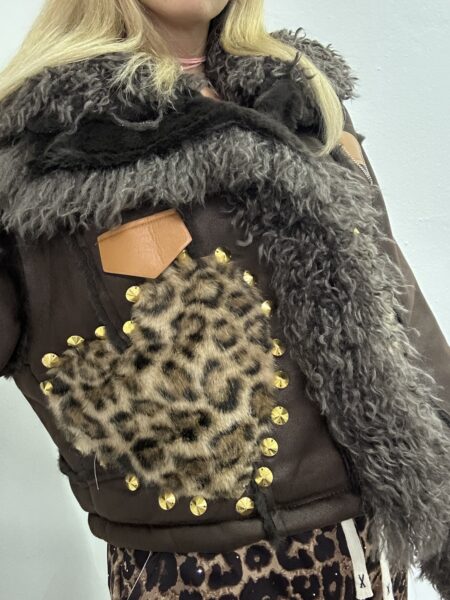 Eco montone cioccolato cuore leopardato - immagine 3