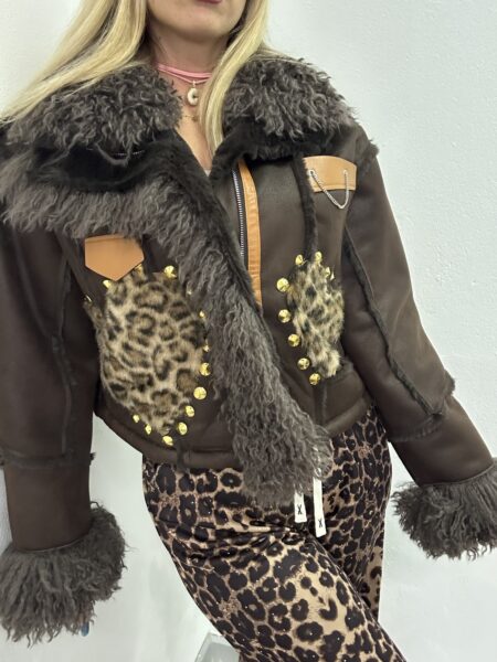 Eco montone cioccolato cuore leopardato - immagine 5